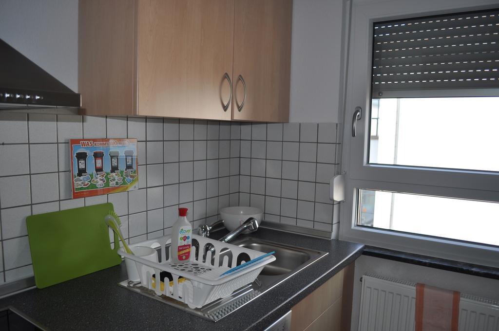 Punkrock Harbour Pension Bähr Karlsruhe Exteriör bild